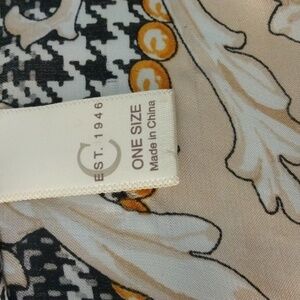 Established 1946 Oblong Scarf